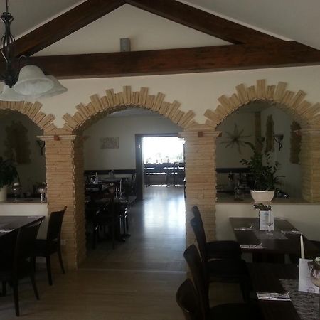 Hotel Restaurant Platamon Feuchtwangen Eksteriør billede